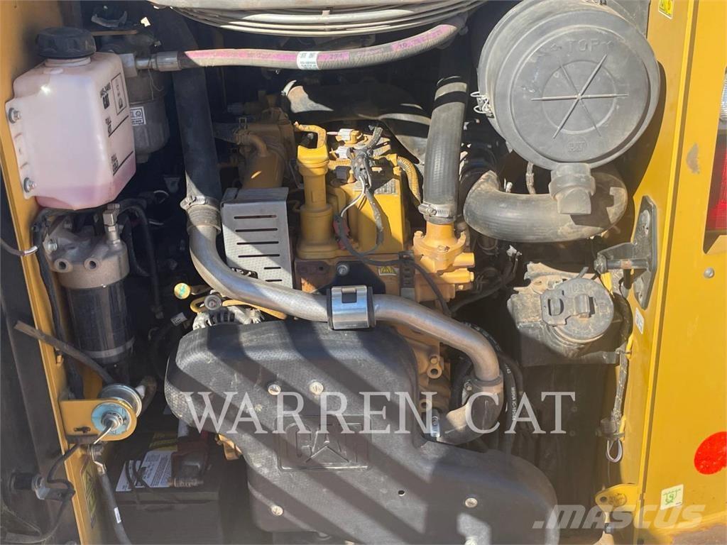 CAT 259D Гусеничные фронтальные погрузчики