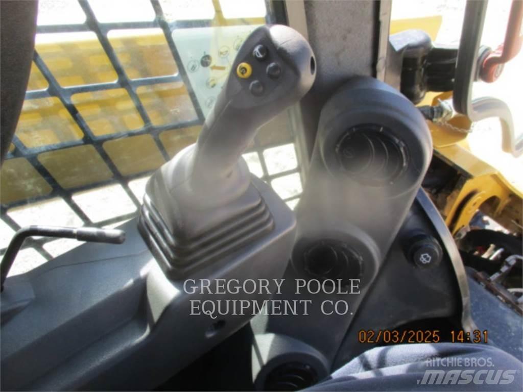 CAT 259D3 Гусеничные фронтальные погрузчики