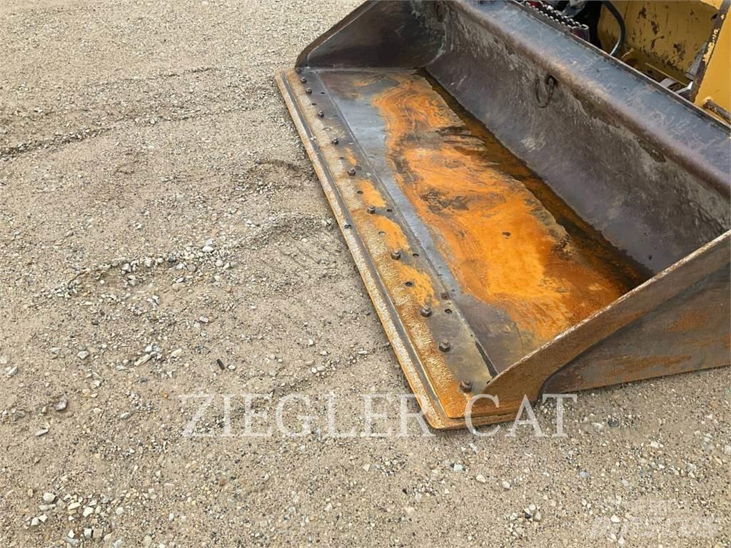 CAT 259D3 Гусеничные фронтальные погрузчики