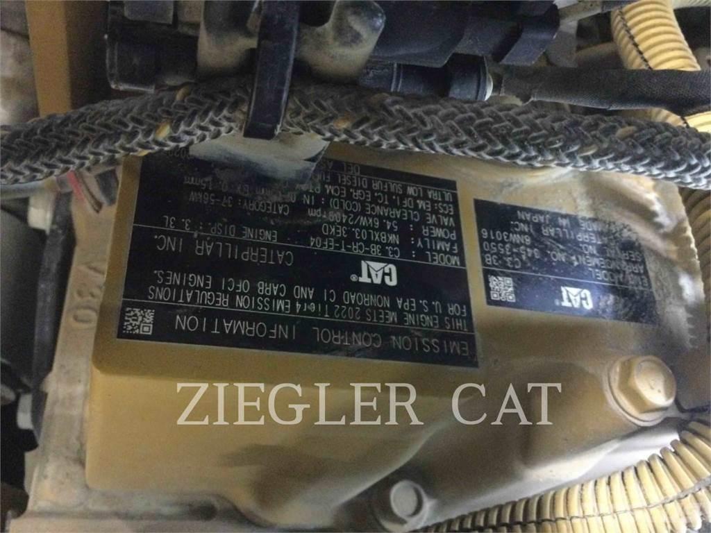 CAT 259D3 Гусеничные фронтальные погрузчики
