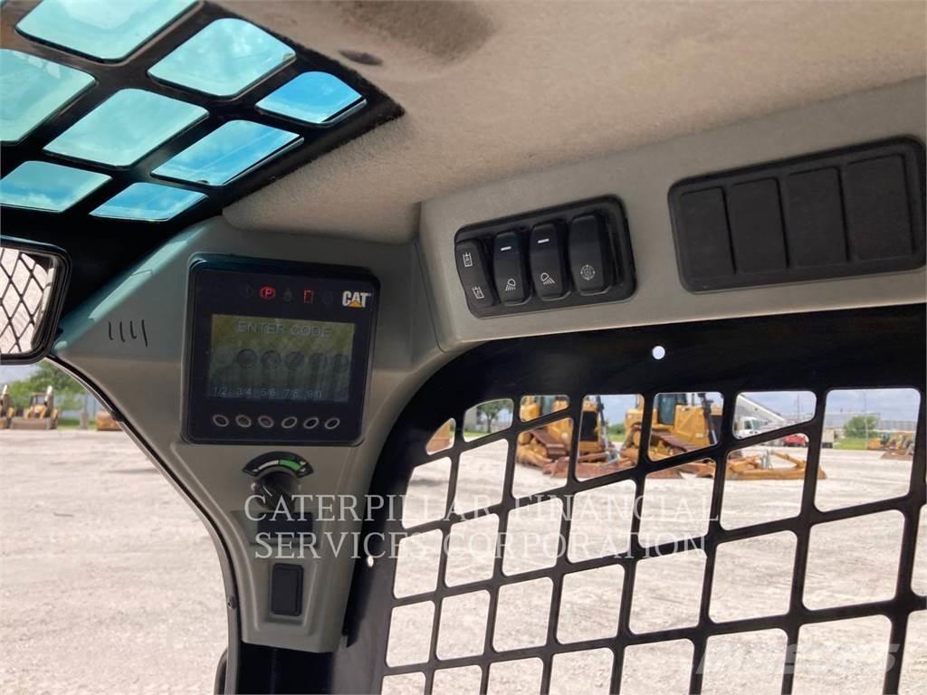 CAT 259D3 Гусеничные фронтальные погрузчики