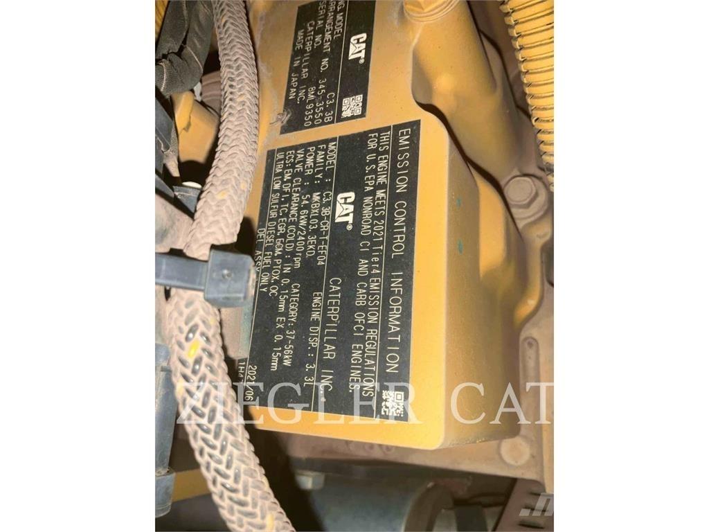 CAT 259D3 Гусеничные фронтальные погрузчики