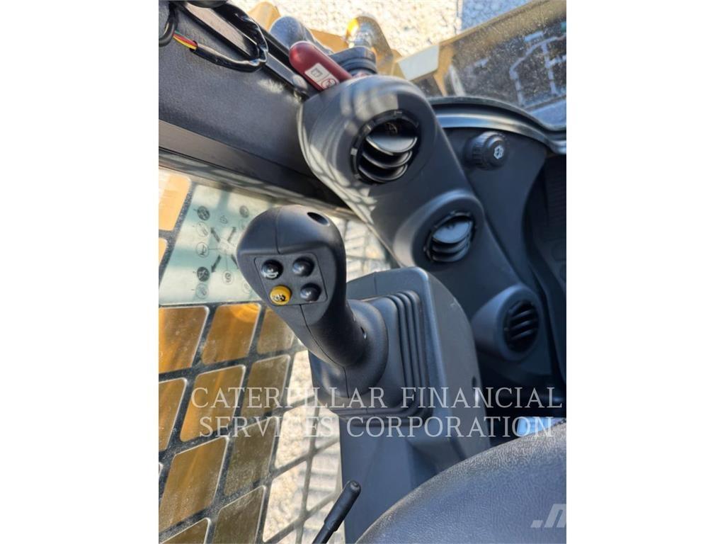 CAT 259D3 Гусеничные фронтальные погрузчики