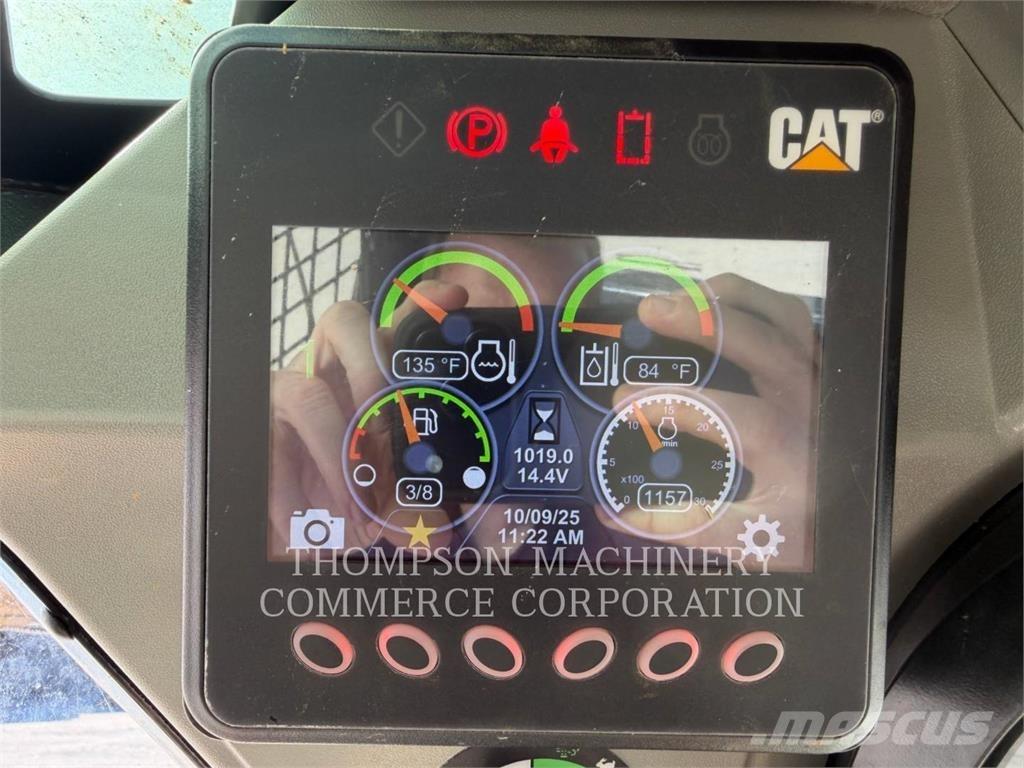 CAT 259D3 Гусеничные фронтальные погрузчики