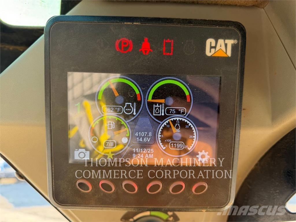 CAT 259D3 Гусеничные фронтальные погрузчики