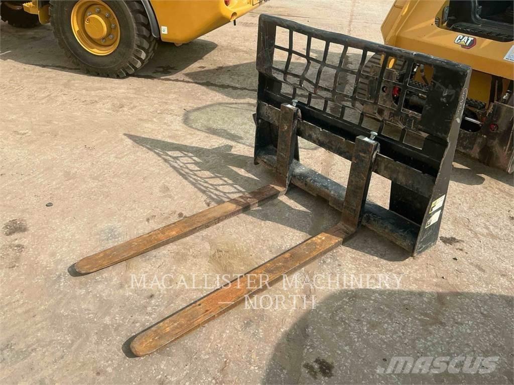 CAT 259D3 AQB Мини-погрузчики