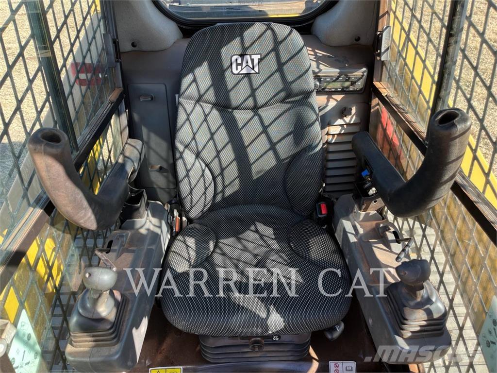 CAT 259D3 C3H2 Гусеничные фронтальные погрузчики