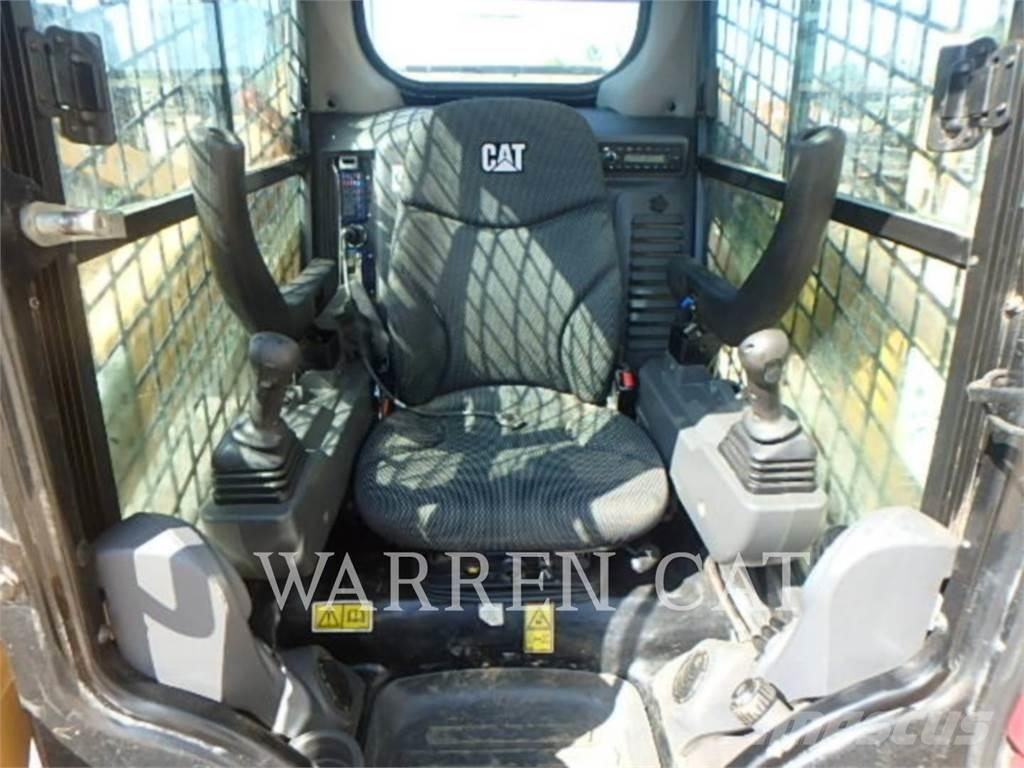 CAT 259D3 C3H3 Гусеничные фронтальные погрузчики