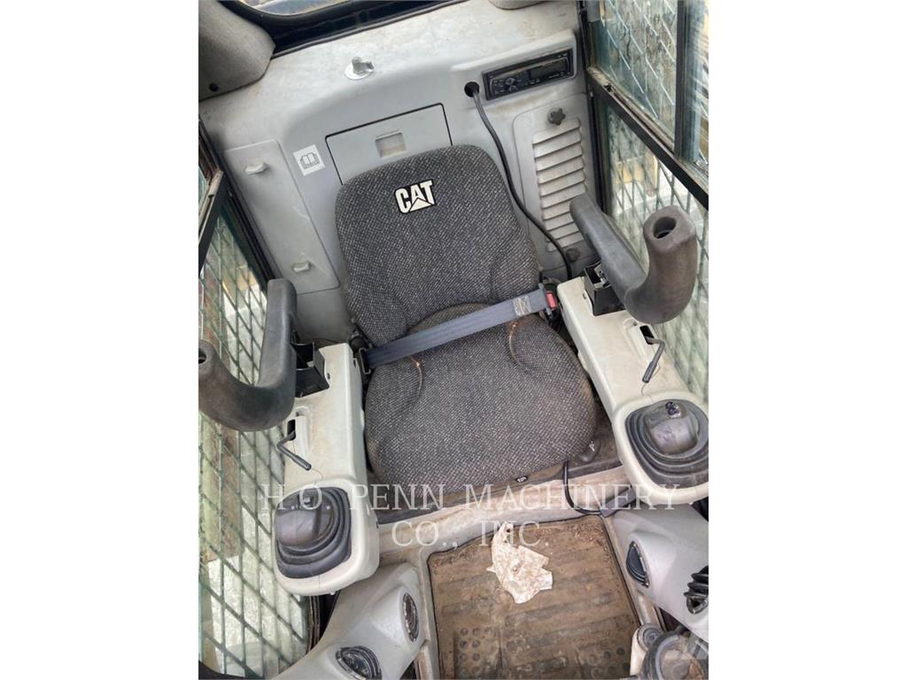 CAT 262 C Мини-погрузчики