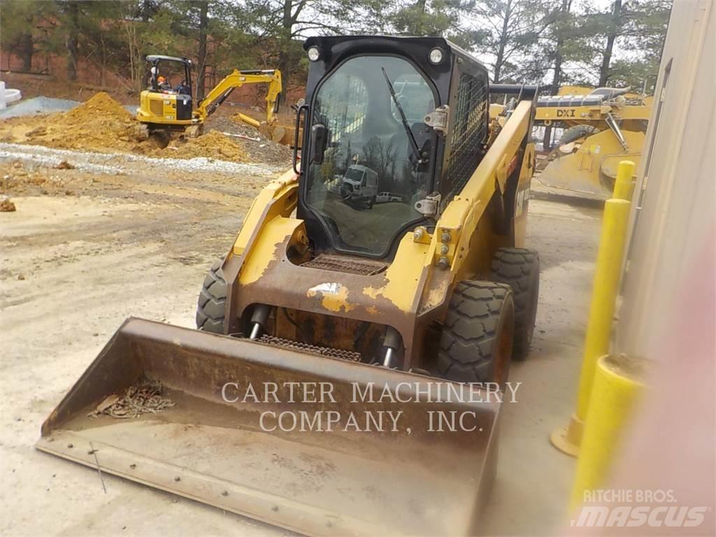 CAT 262D Мини-погрузчики
