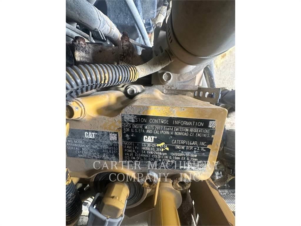 CAT 262D Мини-погрузчики