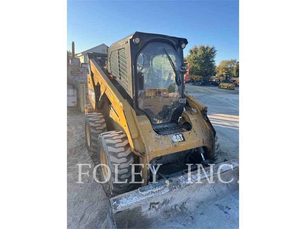 CAT 262D Мини-погрузчики