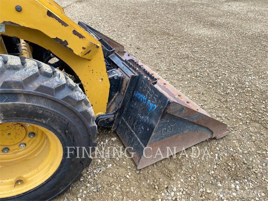 CAT 262D Мини-погрузчики