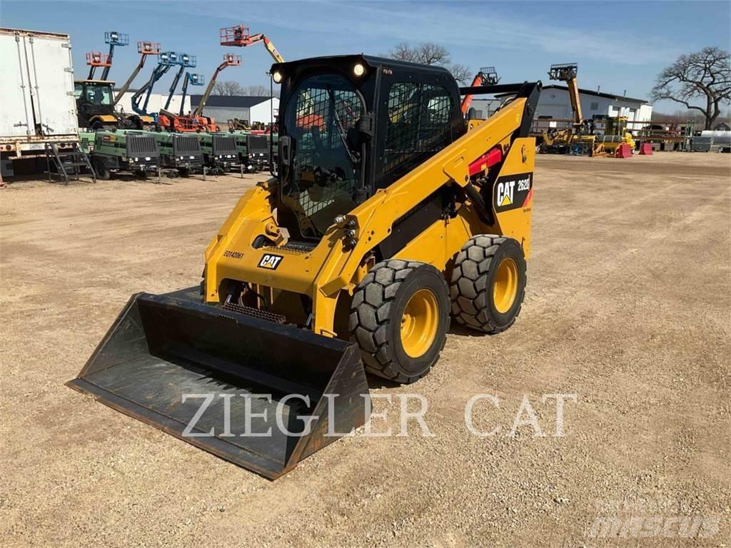 CAT 262D Мини-погрузчики