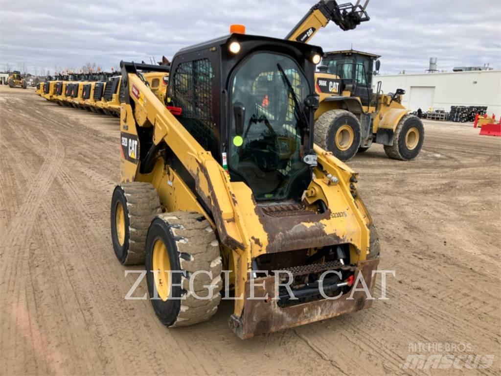 CAT 262D Мини-погрузчики