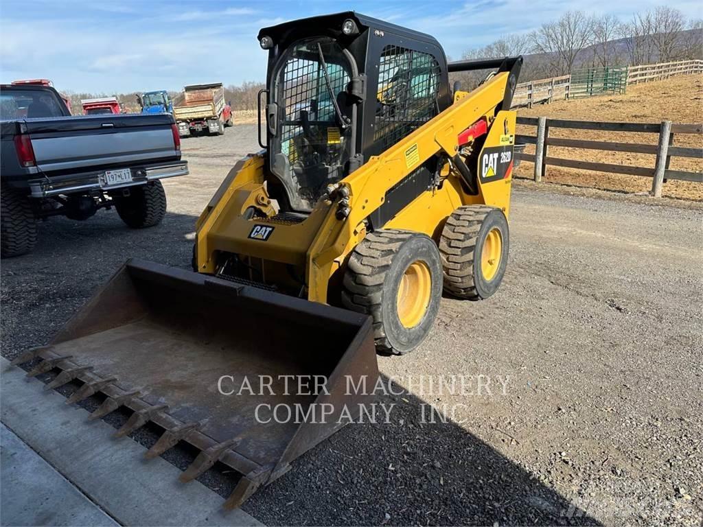 CAT 262D Мини-погрузчики