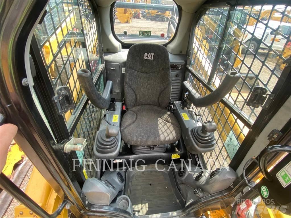 CAT 262D Мини-погрузчики
