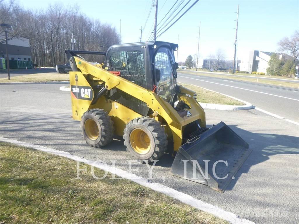 CAT 262D Мини-погрузчики