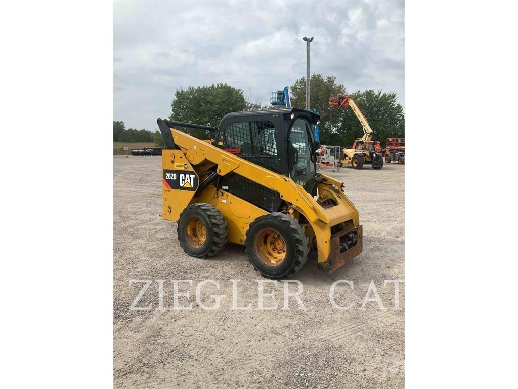 CAT 262D Мини-погрузчики
