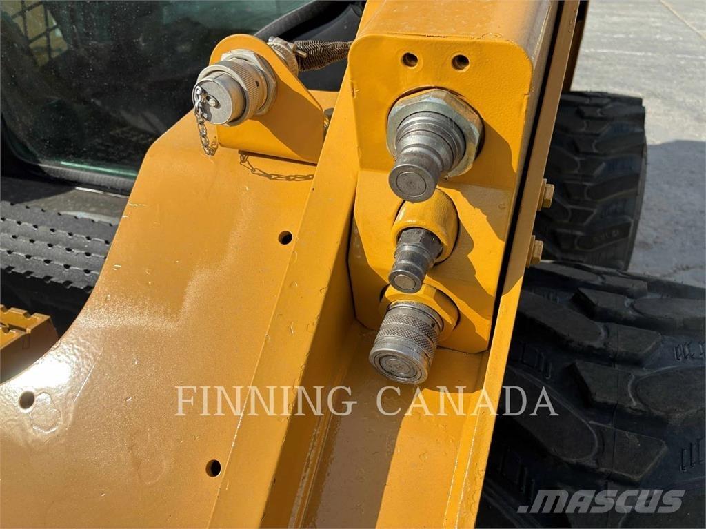 CAT 262D Мини-погрузчики