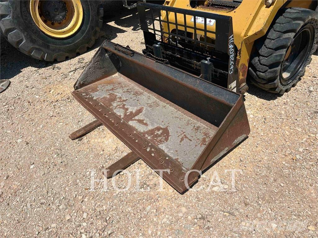 CAT 262D Мини-погрузчики