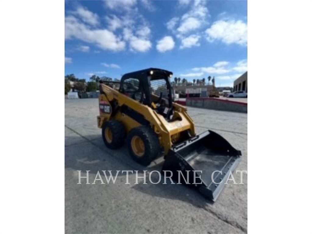 CAT 262D Мини-погрузчики