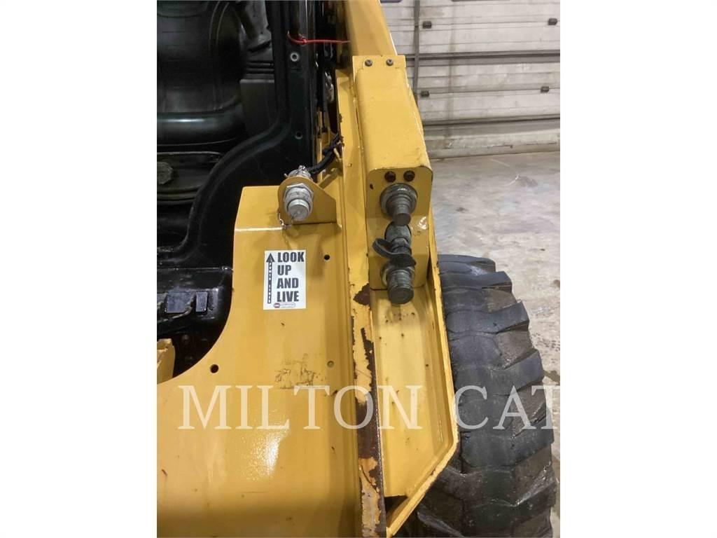 CAT 262D 3 Мини-погрузчики