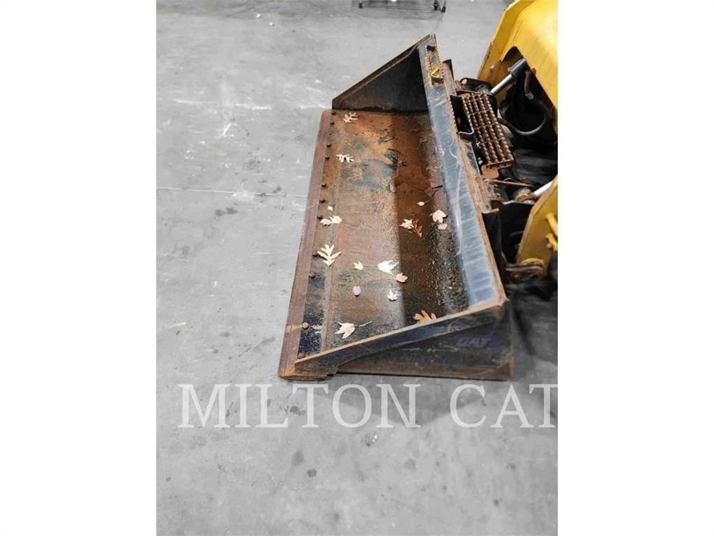CAT 262D 3 Мини-погрузчики