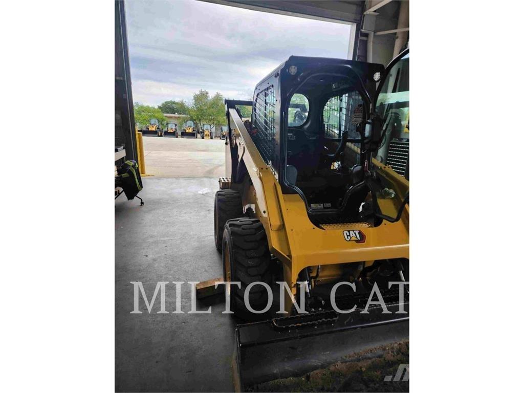 CAT 262D 3 Мини-погрузчики