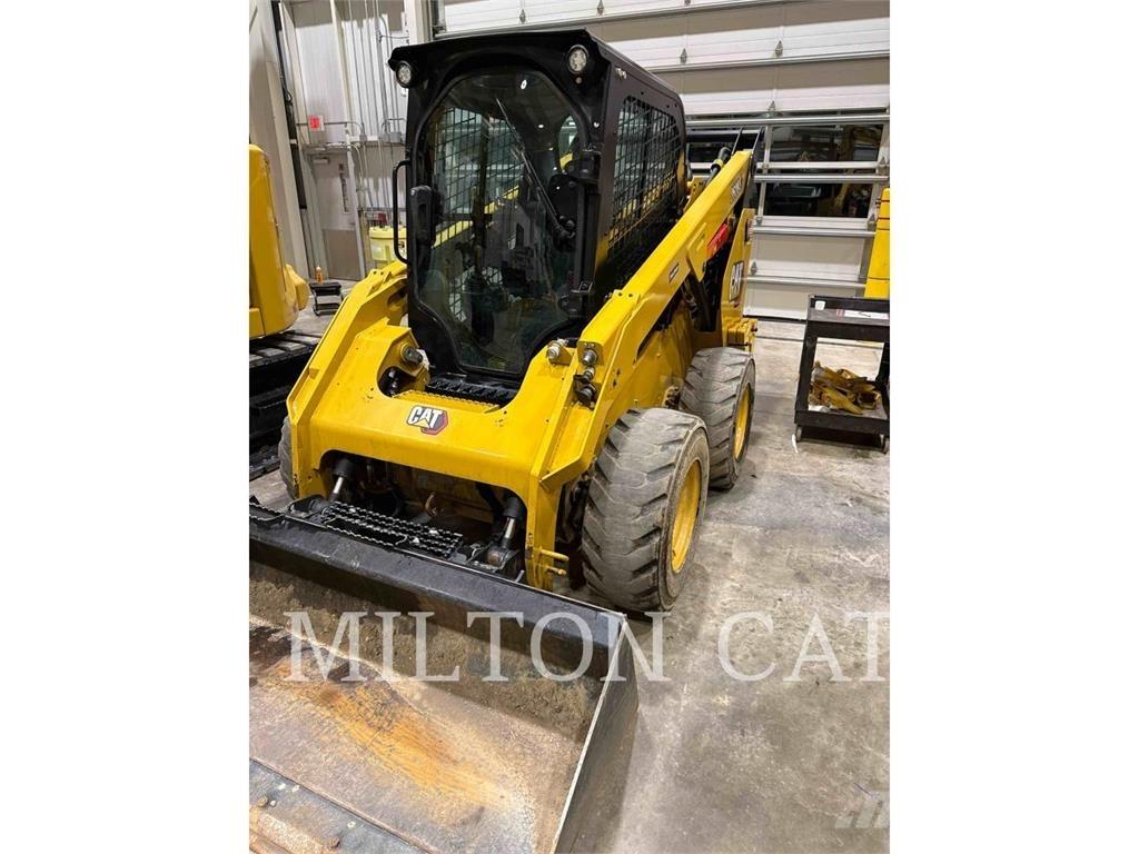 CAT 262D 3 Мини-погрузчики