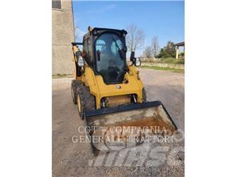 CAT 262D3 Мини-погрузчики