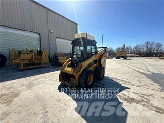 CAT 262D3 Мини-погрузчики