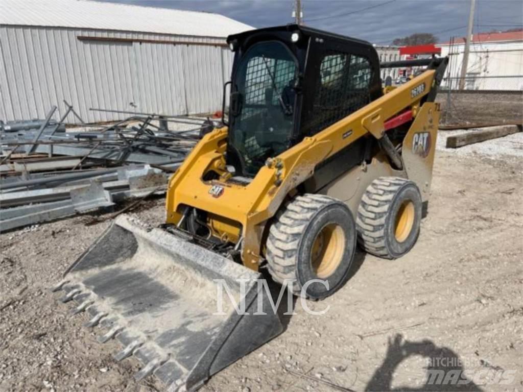 CAT 262D3 Мини-погрузчики