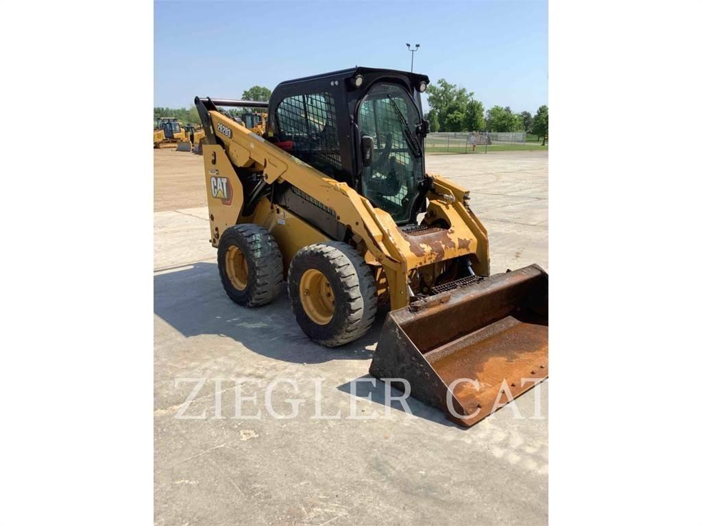 CAT 262D3 Мини-погрузчики
