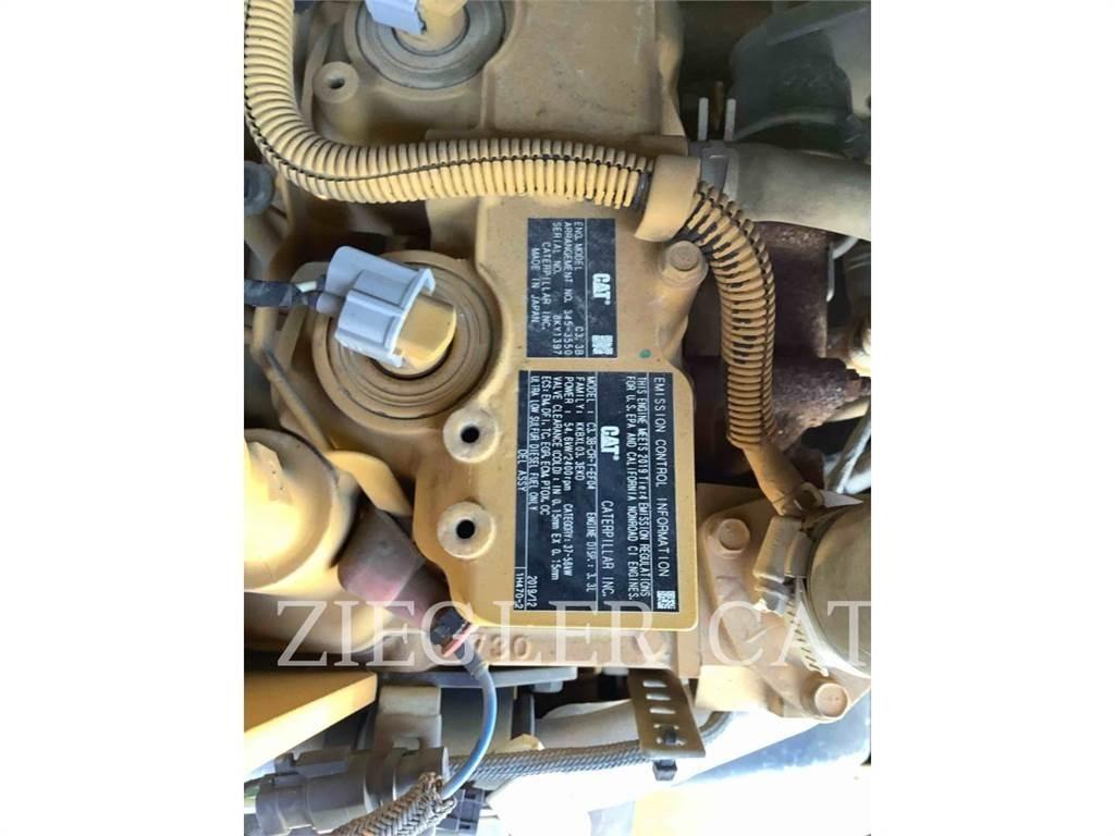 CAT 262D3 Мини-погрузчики