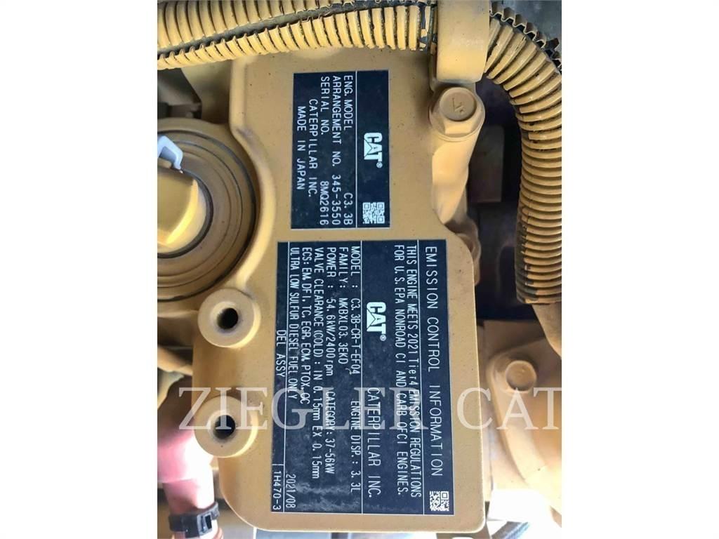 CAT 262D3 Мини-погрузчики