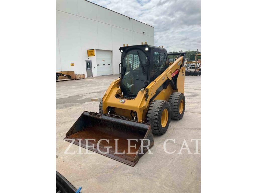 CAT 262D3 Мини-погрузчики