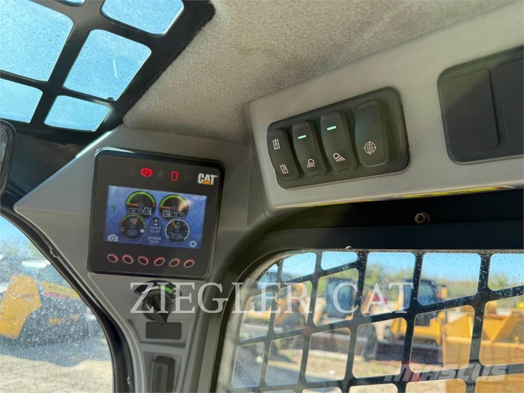 CAT 262D3 Мини-погрузчики