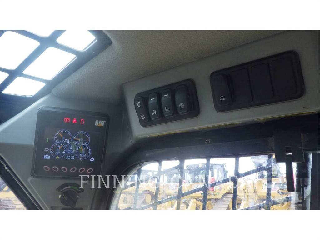 CAT 262D3 Гусеничные фронтальные погрузчики