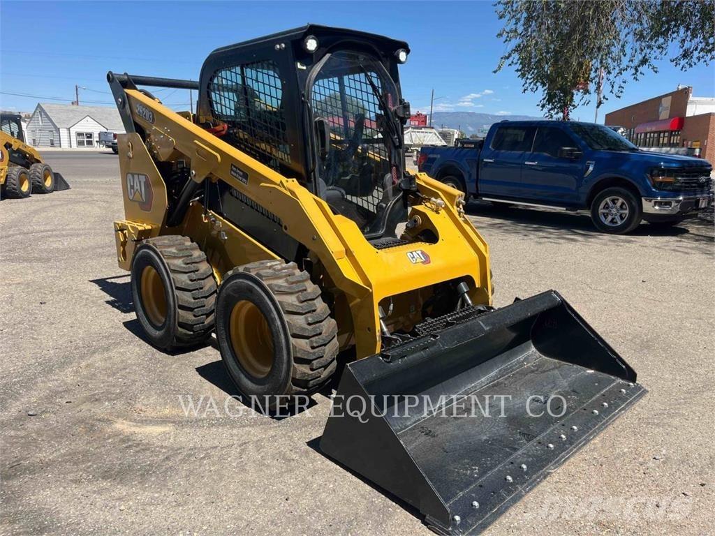 CAT 262D3 Мини-погрузчики