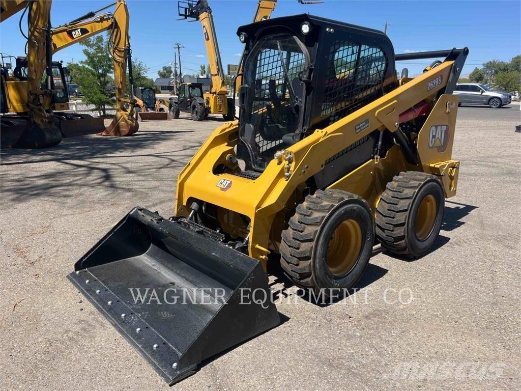 CAT 262D3 Мини-погрузчики