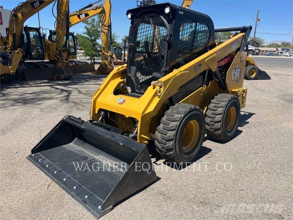 CAT 262D3 Мини-погрузчики