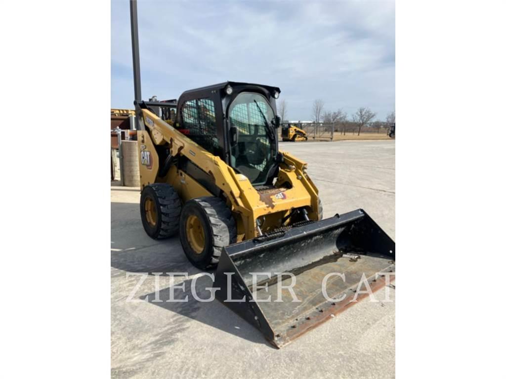 CAT 262D3 Мини-погрузчики