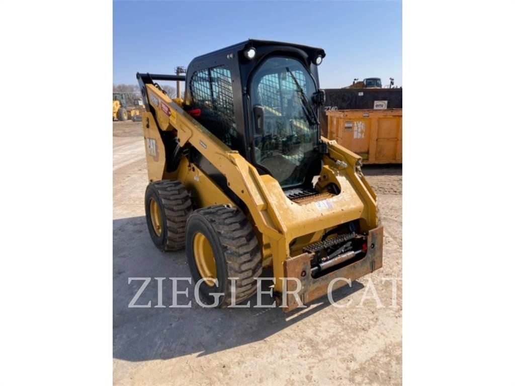 CAT 262D3 Мини-погрузчики