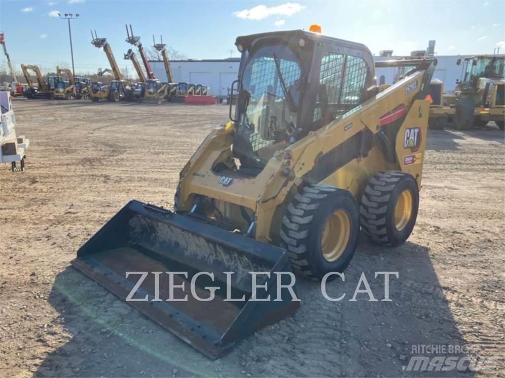 CAT 262D3 Мини-погрузчики