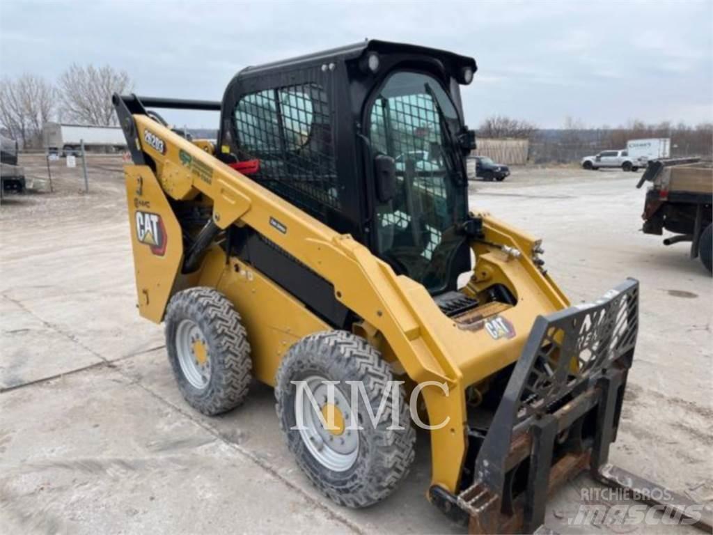CAT 262D3 Мини-погрузчики