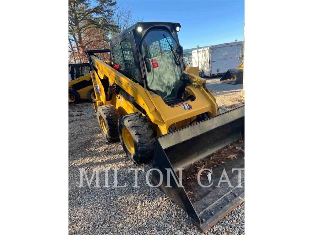 CAT 262D3 Мини-погрузчики