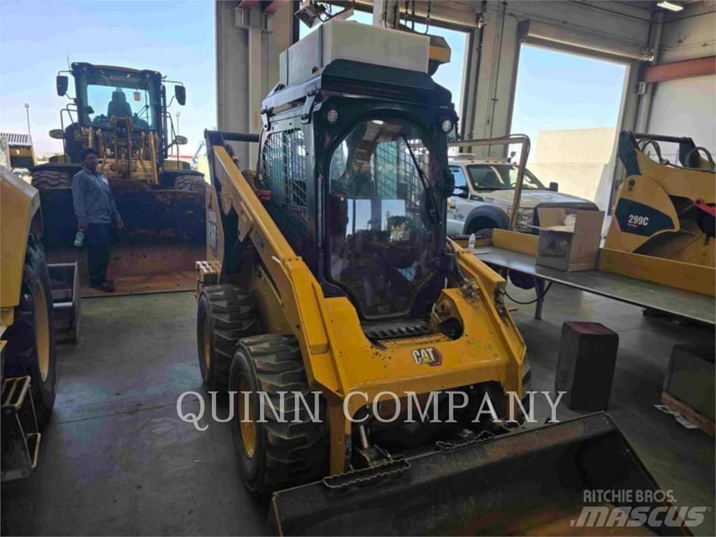 CAT 262D3 Мини-погрузчики