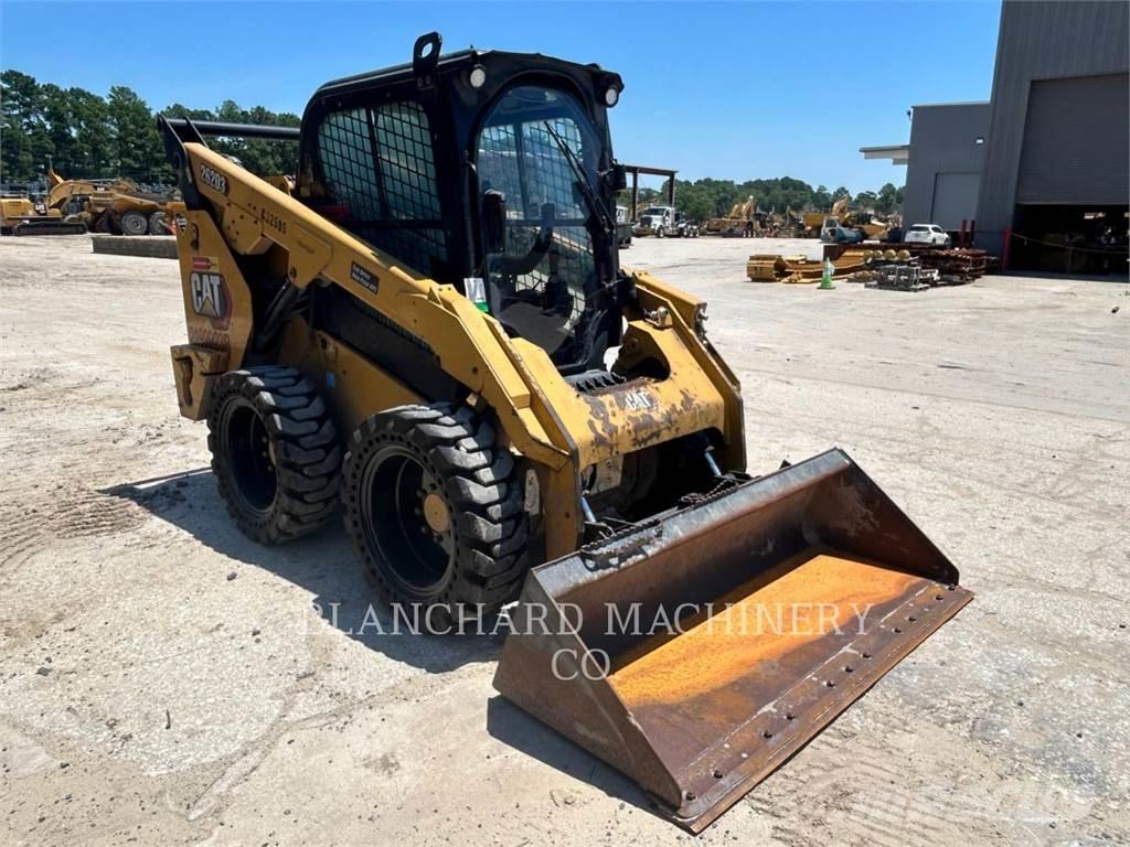 CAT 262D3 Мини-погрузчики