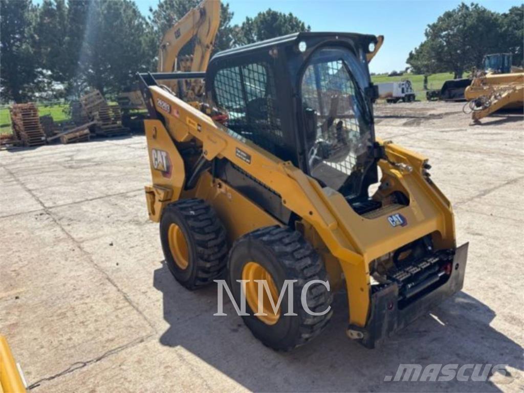 CAT 262D3 Мини-погрузчики